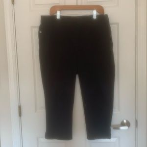 Navy blue capri pants, XL